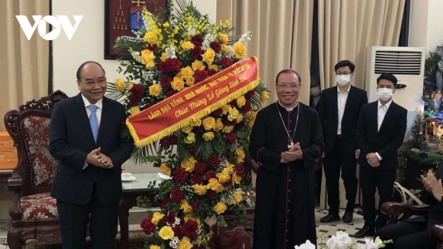 State President extends X-mas greetings to Catholics in Hanoi